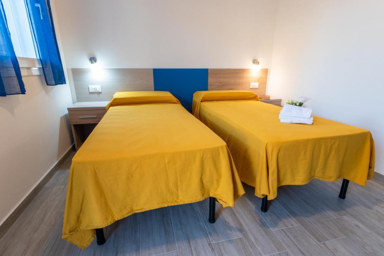 Bed & Blu *