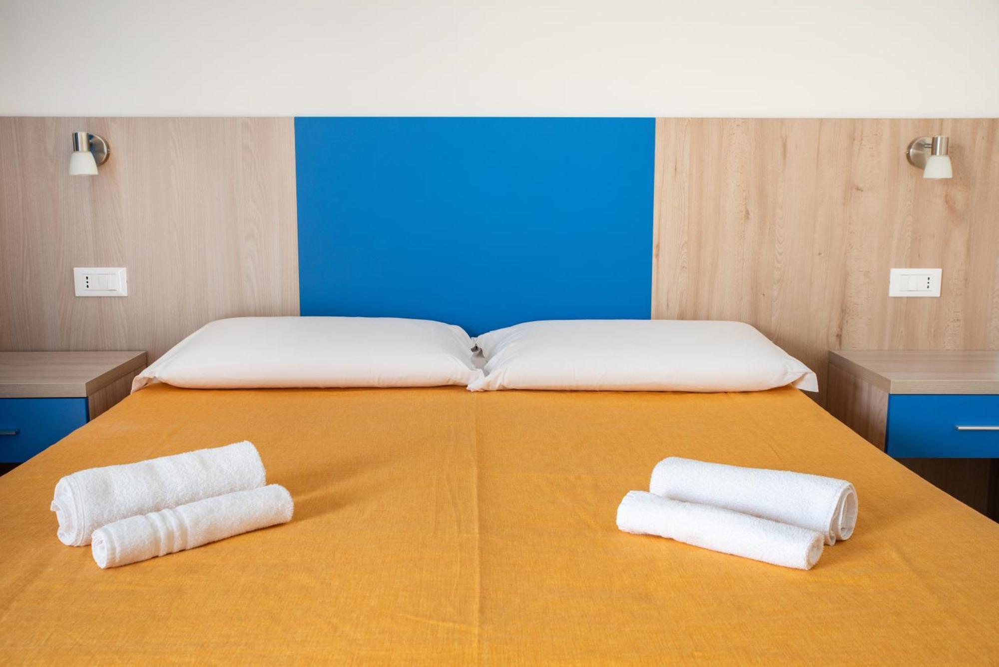 Bed & Blu Guest house La Caletta